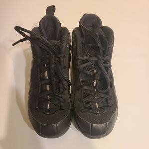 Nike little One Posite